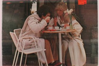 In un grande magazzino una volta al mese …